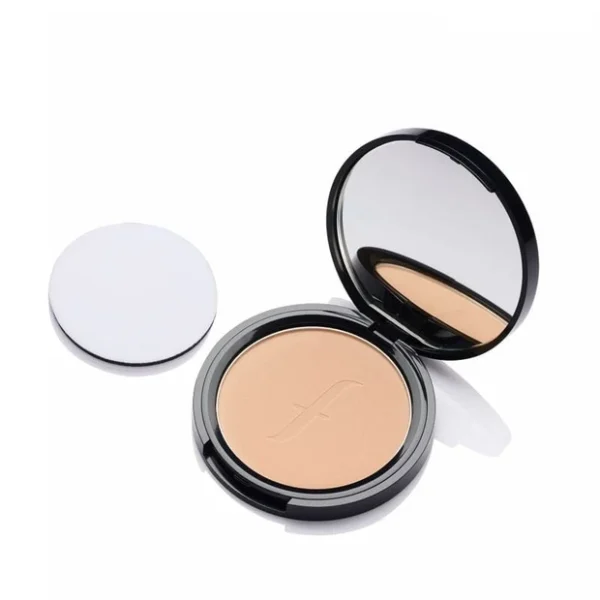Faces Canada - Weightless Stay Matte Compact SPF-20 Vitamin E & Shea Butter