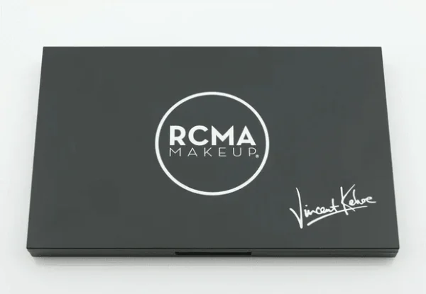 RCMA - Vincent Kehoe - 18 Part Foundation/Concealer palette - #11