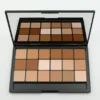 RCMA - Vincent Kehoe - 18 Part Foundation/Concealer palette - #11